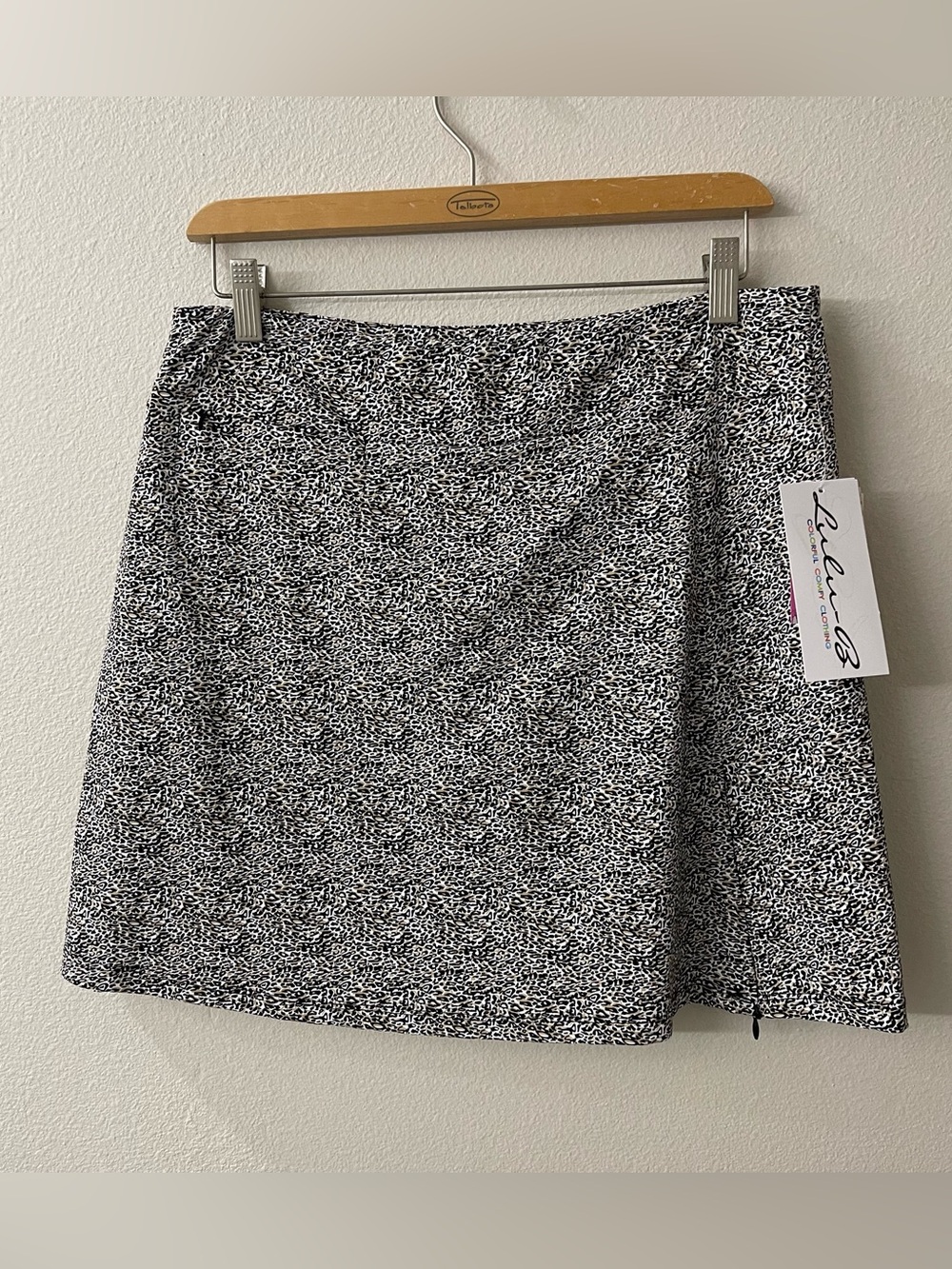 Lulu B Mini Leopard Print Skort